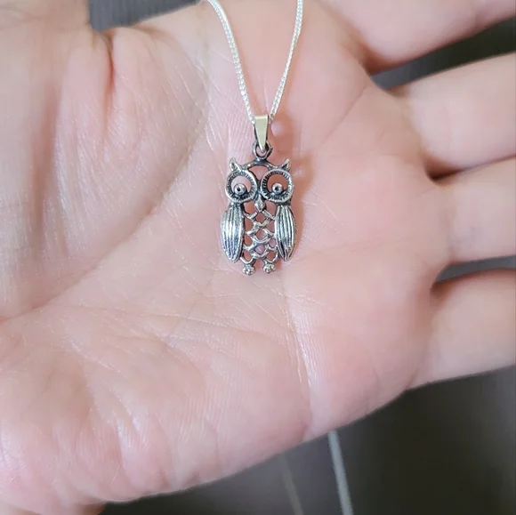 Bonny Jewelry Silver🤍 Owl🦉 Pendant Necklace - NIB - Picture 3 of 16